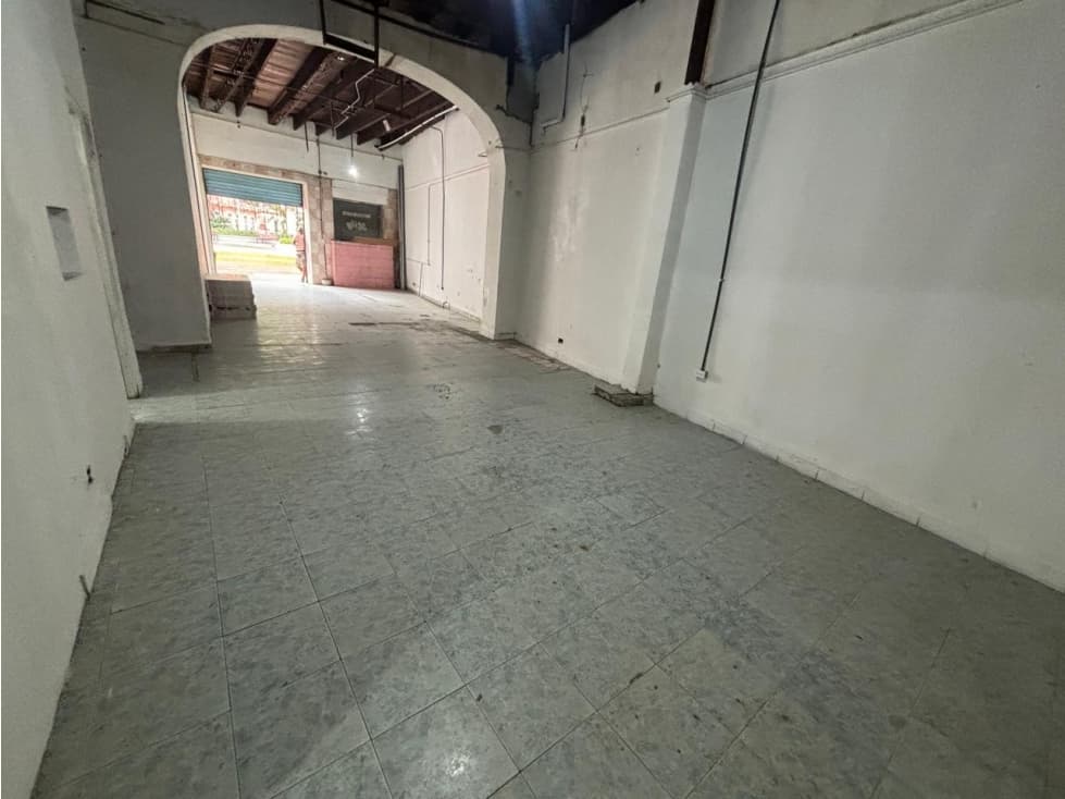 CASCO VIEJO / 120M / ESPACIO AMPLIO / IDEAL PARA BAR RESTAURANTE — foto 2
