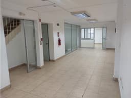 SE ALQUILA OFICINA EN ANCON BALBOA LA BOCA 205M 2.5 BAÑOS 2 NIVELES