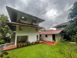 COLON / CRISTOBAL / ESPINAR / CASA + 2 APARTAMENTOS / 320 M