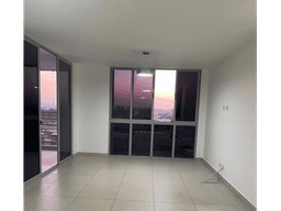 SE VENDE APARTAMENTO EN EL CRISOL PH ALTATERRA CON BALCON