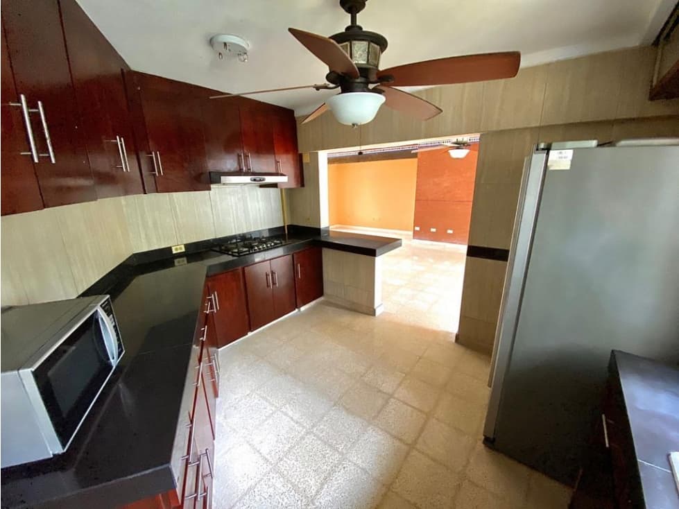 PUNTA PAITILLA / EDIFICIO LAS PERLAS / 250M / 3 HABITACIONES / 2 BAÑOS — foto 4