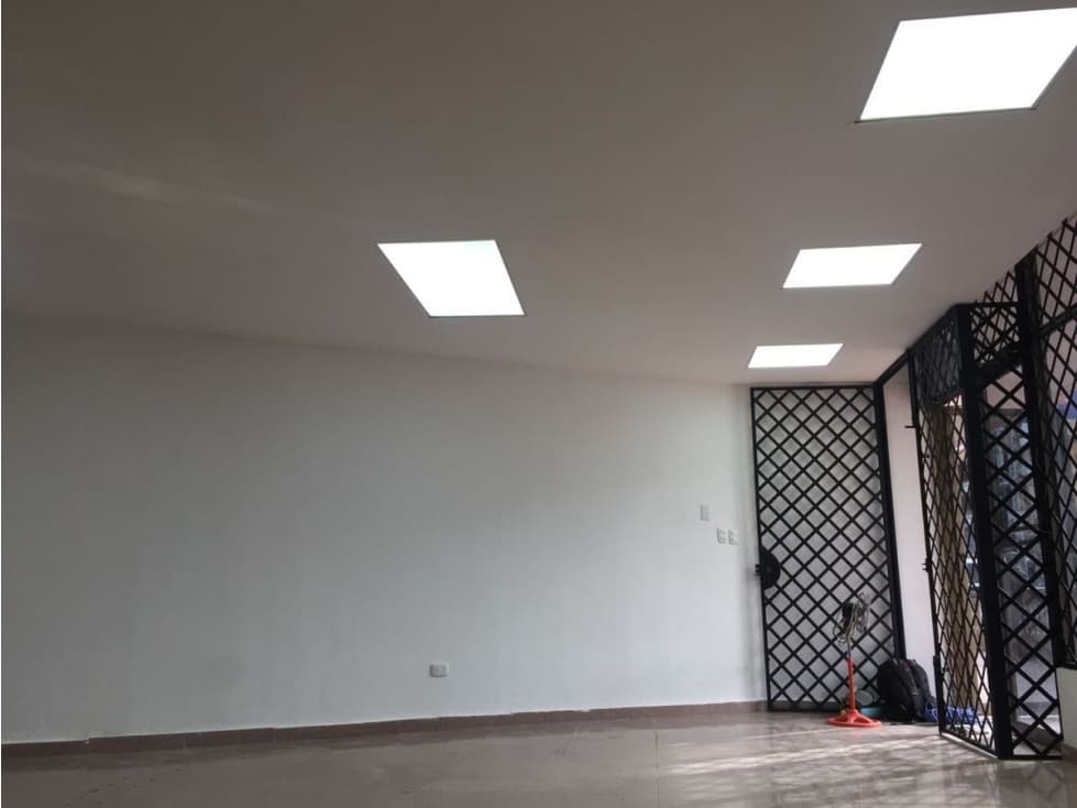 LOCAL / BELLA VISTA / 105 M2 / PLANTA BAJA / 2 OFICINAS — foto 4