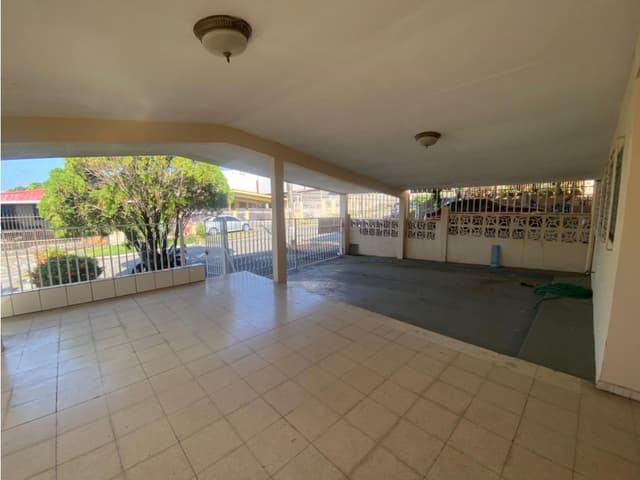 RIO ABAJO / 385 M2 / 4 HABITACIONES / TERRAZA / VILLA RICA / SEGURO