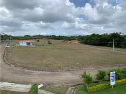SAN CARLOS / EL VALLE VILLAGE / 2000M / AREA SOCIAL / PISCINA / AG