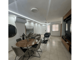 BRISAS DEL GOLF / PH AVENTURA / 180M / 4 HABITACIÓN / TERRAZA