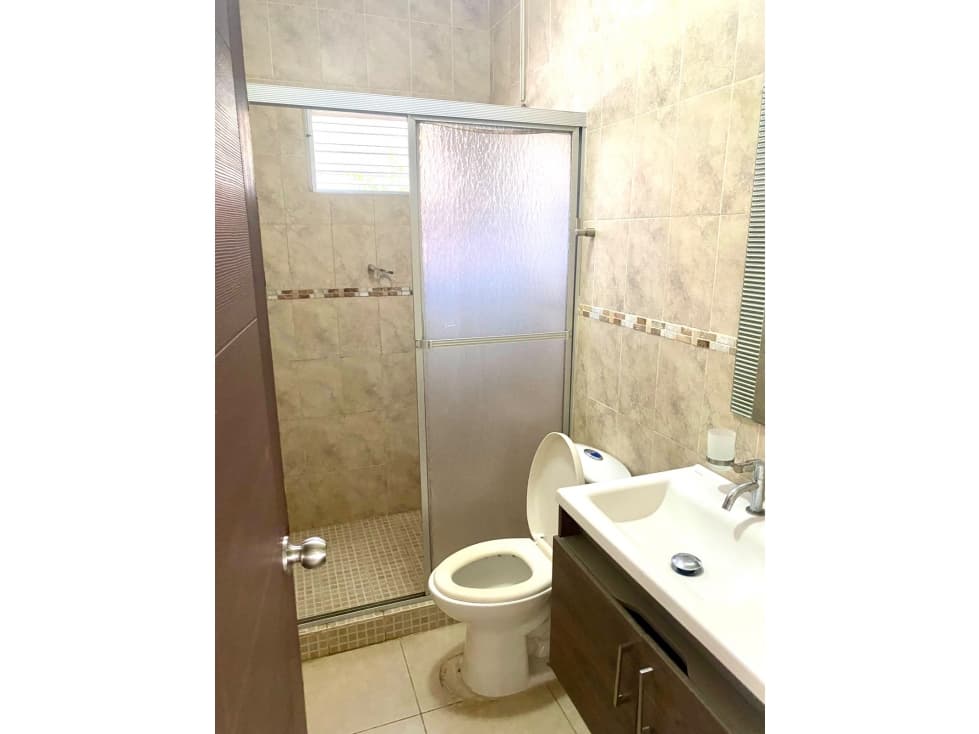 SE VENDE CASA EN COCLE ANTON 374 M2 CON TERRAZA — foto 5