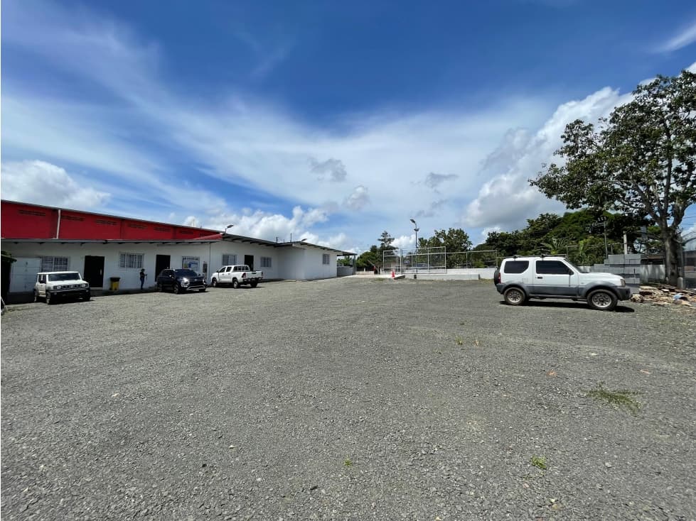 OFICINA / CHORRERA / 1800 M2 / 3 BAÑOS / 3 DIVICIONES / DEPOSITO — foto 6
