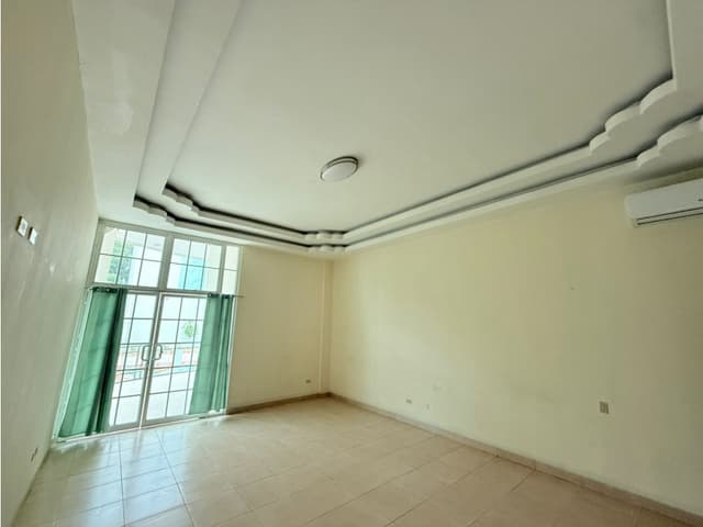 SAN FRANCISCO / 1500M / 10 ESPACIOS / 2 NIVEL / 6 PARKING / SOBRE VIA