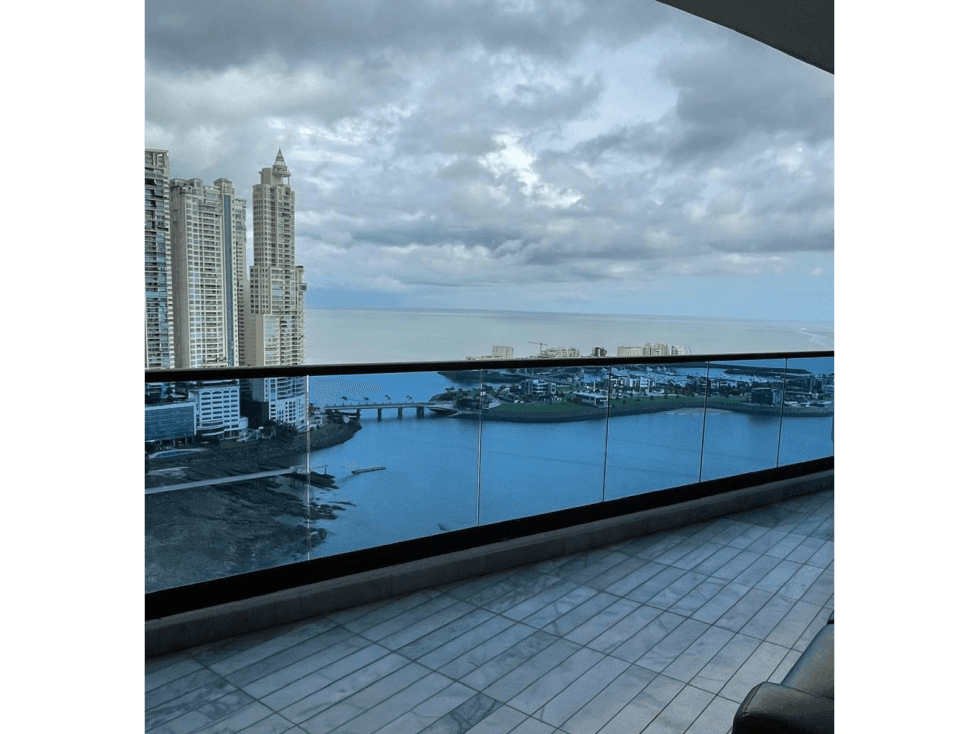 PUNTA PAITILLA / PH OCEAN FRONT / 320M / 3 HABITACION / 2 PARKING — foto 2