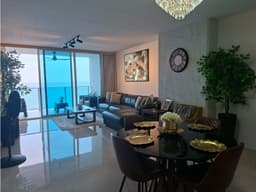 AVE. BALBOA / H2O ON THE OCEAN / 96M / 2 HABITACIONES / AMOBLADO