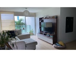 CONDADO DEL REY / KINGS PARK / 132M / 3 HABITACION / BALCON