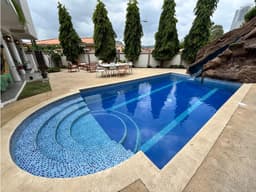 SE VENDE CASA EN ALTOS DE PANAMA CONDADO DEL REY 768 M2 CON PISCINA