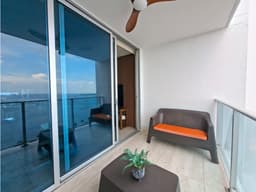 SE ALQUILA APARTAMENTO AVE. BALBOA H2O ON THE OCEAN 96M AMOBLADO