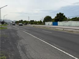 SE VENDE TERRENO EN CHAME 719 M2 VIA PRINCIPAL INTERAMERICANA