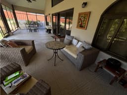 VENTA DE CASA 1700M EN EL HARINO SAN CARLOS SAN JOSE DE 3 HABITACIONES