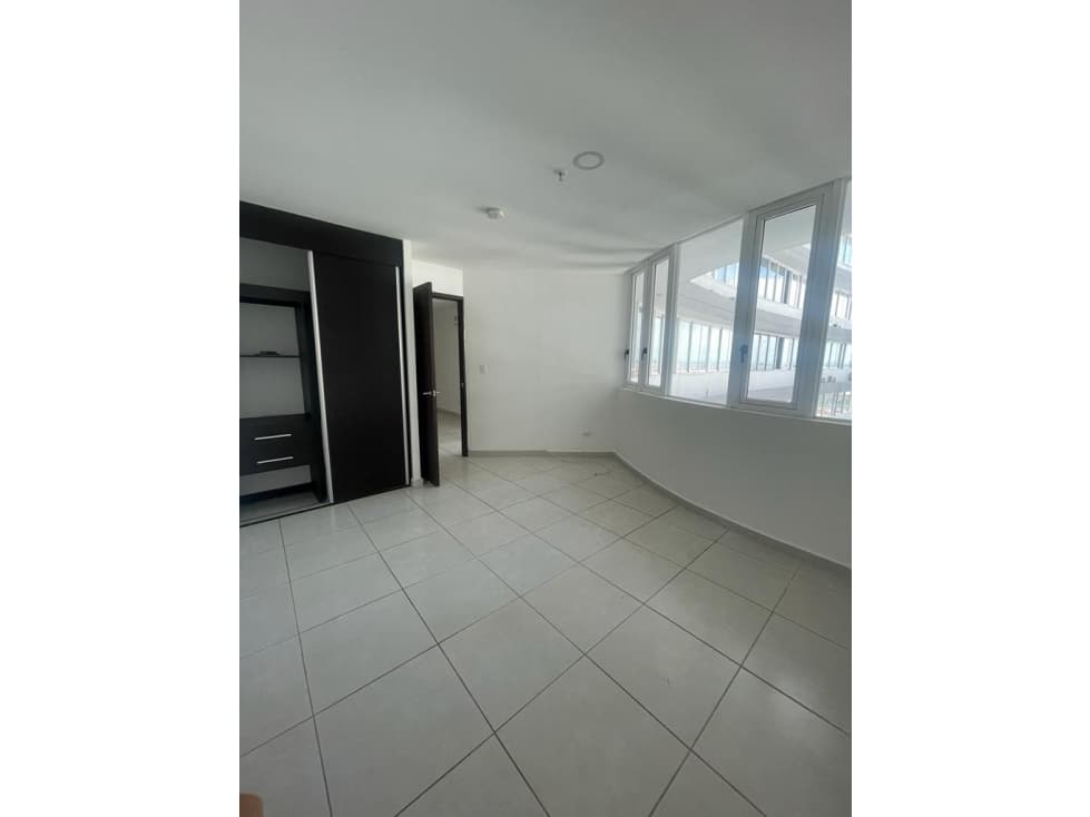 AVE BALBOA / PH BAY VIEW / 80 M2 / 2 habitación / 2 baños — foto 3