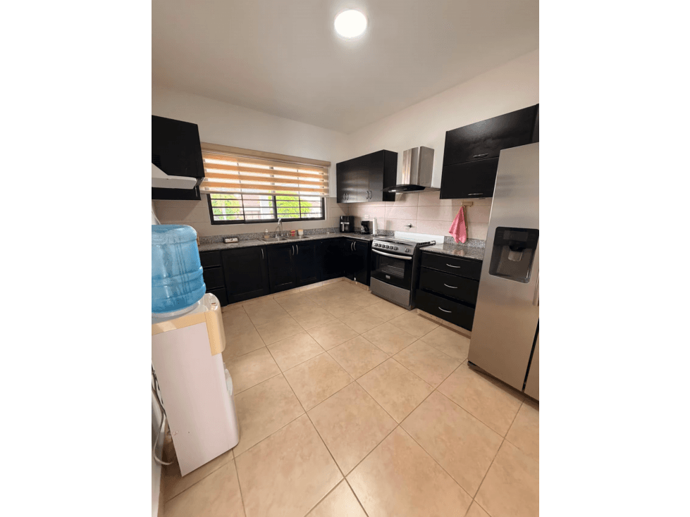 Casa en Alquiler en San Carlitos — foto 6