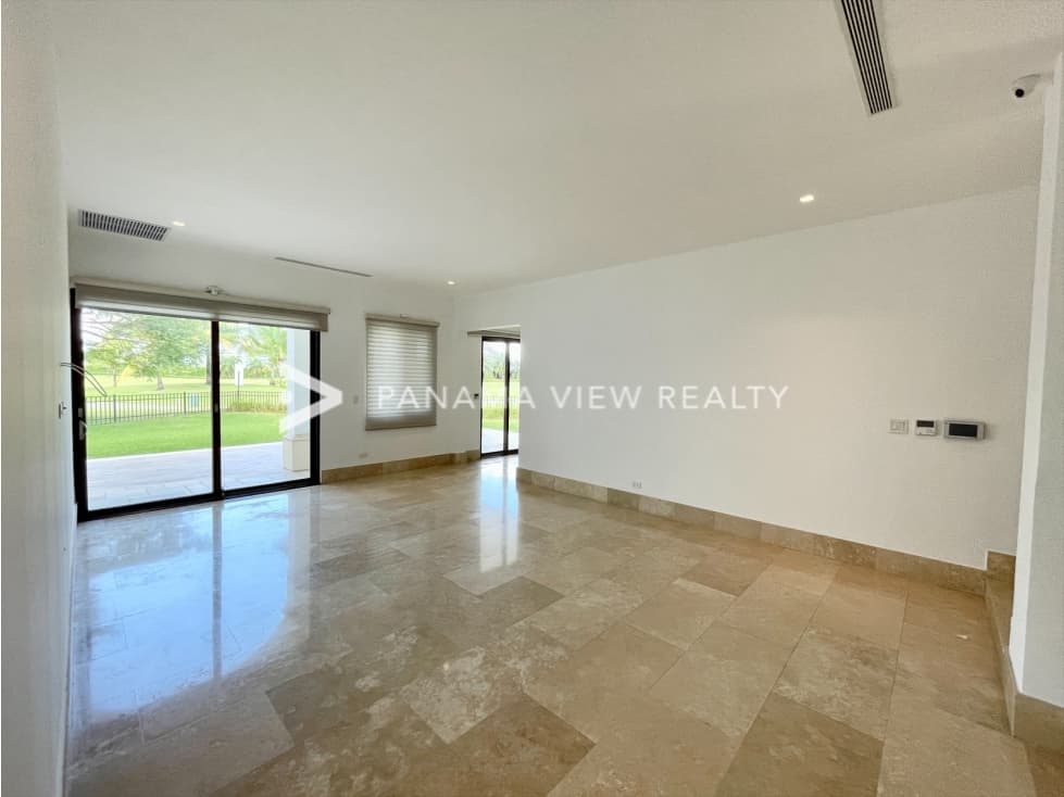 FAIRWAY ESTATES / SANTA MARIA / VENTA — foto 4