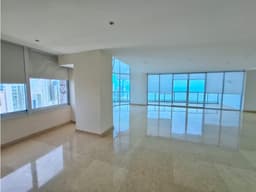 ALQUILER DE APARTAMENTO EN AVENIDA BALBOA