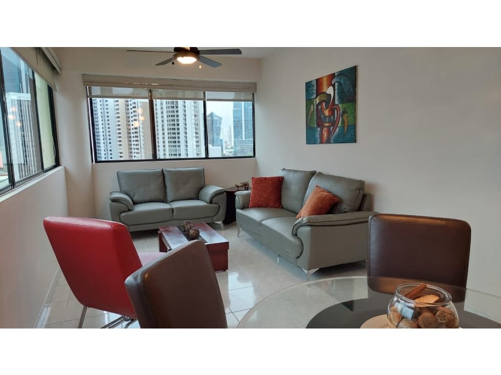 SE ALQUILA APARTAMENTO AMOBLADO EN MARBELLA — foto 1