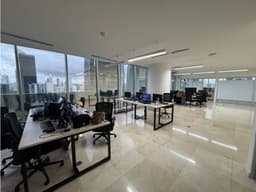 Venta y alquiler de oficina PH F&F TOWER - EL TORNILLO | Calle 50