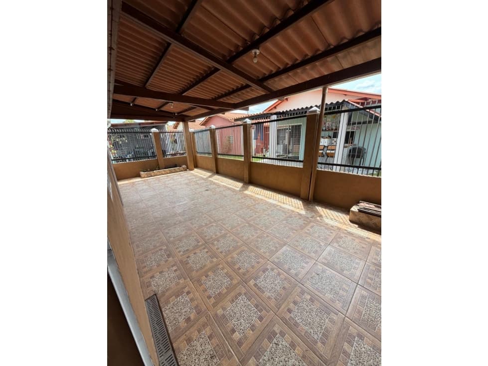 VENDO CASA EN LA ALAMEDA, LOS ALMENDROS - CHORRERA K.T — foto 3