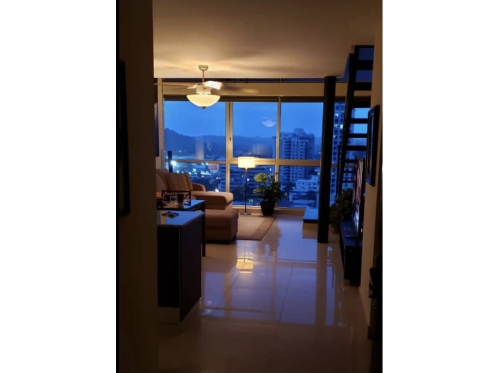 Se alquila apartamento Ph Vitro Loft Amoblado - El Cangrejo LH — foto 1