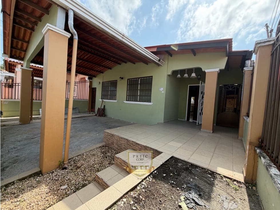VENTA DE CASA EN BRISAS DEL GOLF — foto 2