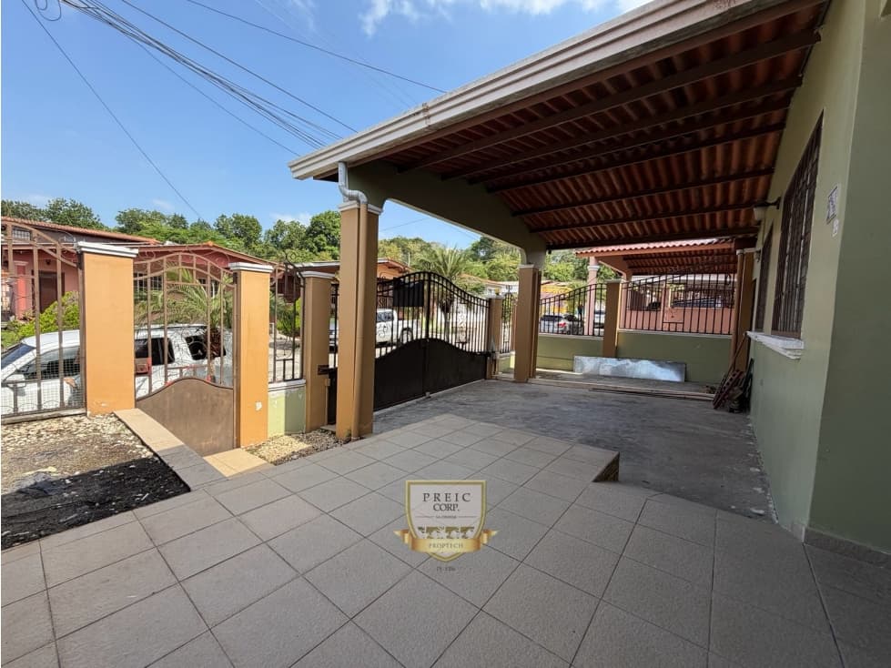VENTA DE CASA EN BRISAS DEL GOLF — foto 3