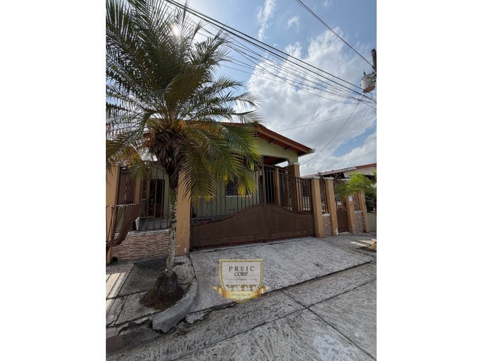 VENTA DE CASA EN BRISAS DEL GOLF — foto 1