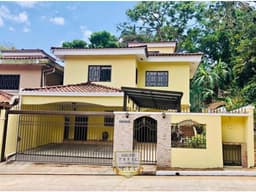 RESIDENCIA EXCLUSIVA EN ANCÓN CERCA DE ALBROOK RODEADA DE NATURALEZA