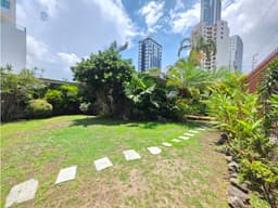 VENTA DE CASA O TERRENO EN COCO DEL MAR