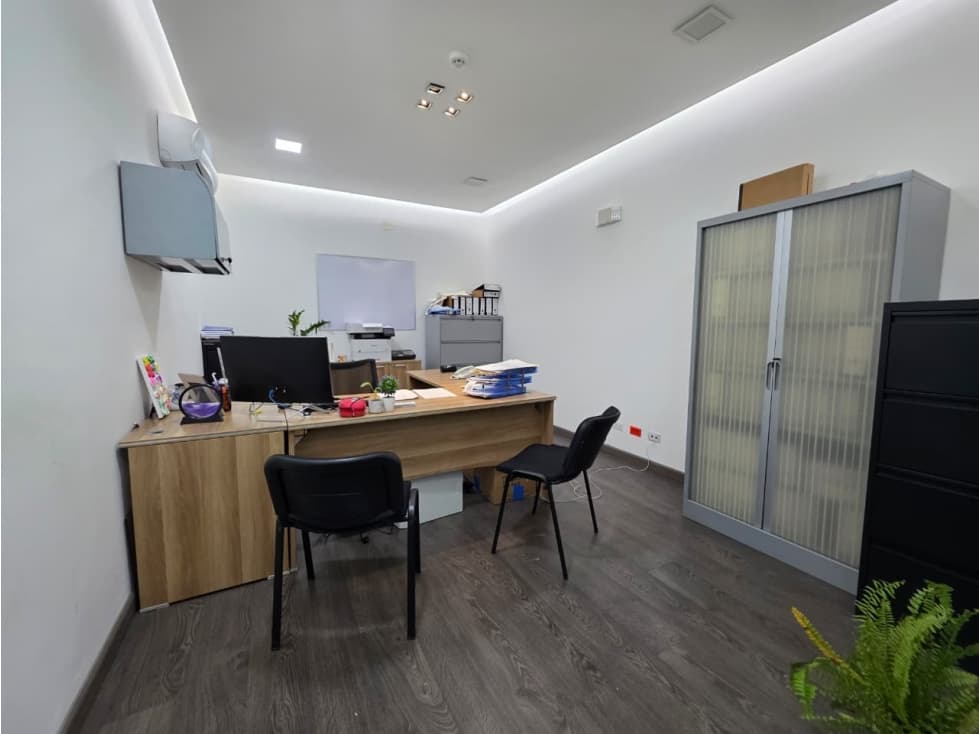 Venta de edificación de una planta. VC — foto 6