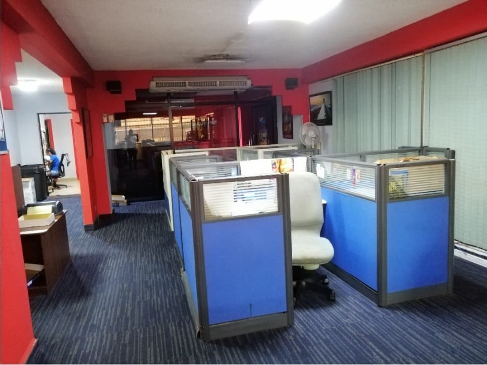 Venta de local en El Cangrejo. VC — foto 2