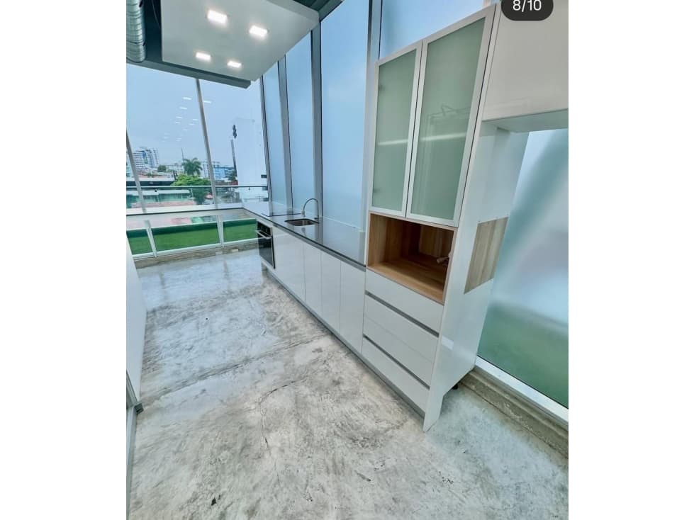 OFICINAS EN SAN FRANCISCO EN ALQUILER CON TERRAZA — foto 4