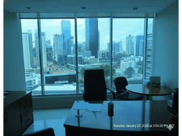 Venta de oficina de 186 mts en Ocen Business