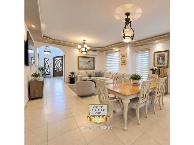 Casa en alquiler Clayton Village Amoblada CC
