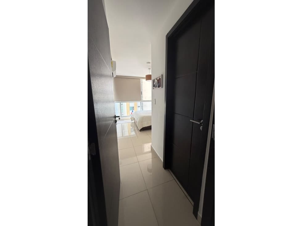 ALQUILER DE APARTAMENTO CON SALIDA AL PARQUE OMAR — foto 6