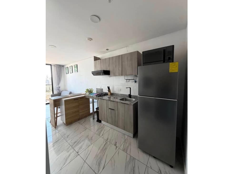 APARTAMENTO AMOBLADO EN ALQUILER EN CALLE 50 — foto 2
