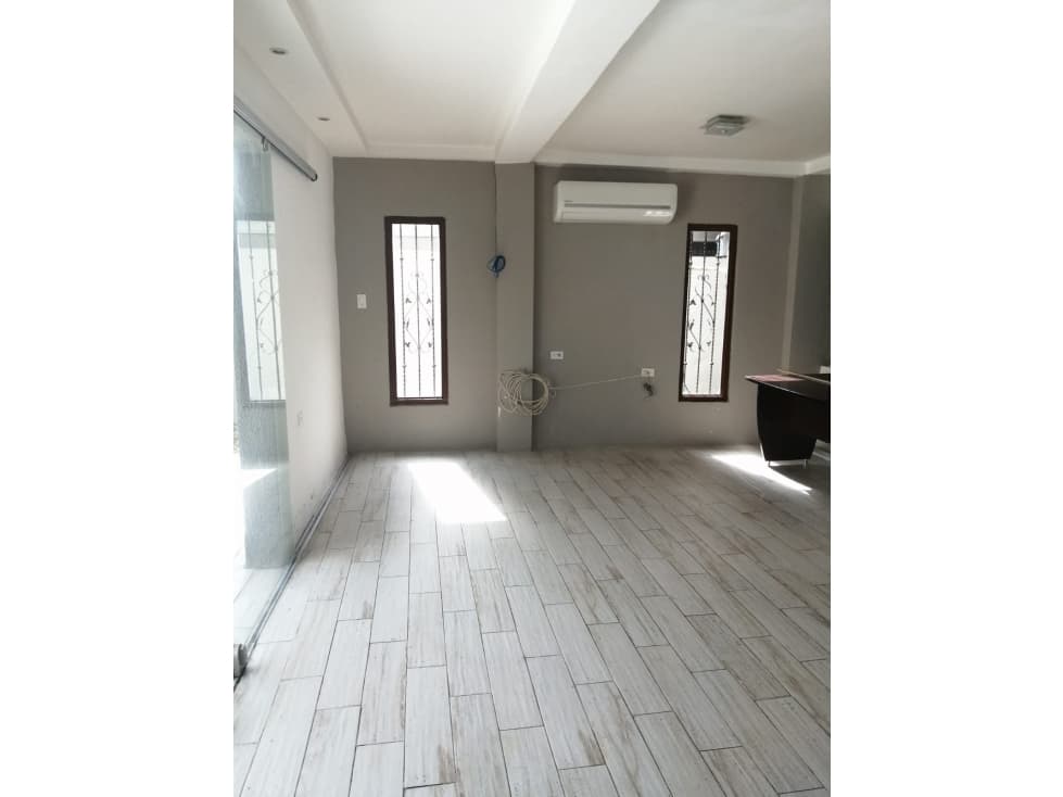 ALQUILER CASA SAN MIGUELITO — foto 2
