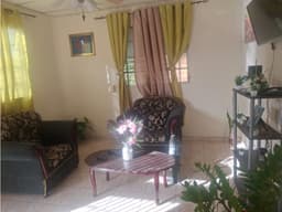 VENTA CASA SEMI-AMOBLADA AGUADULCE