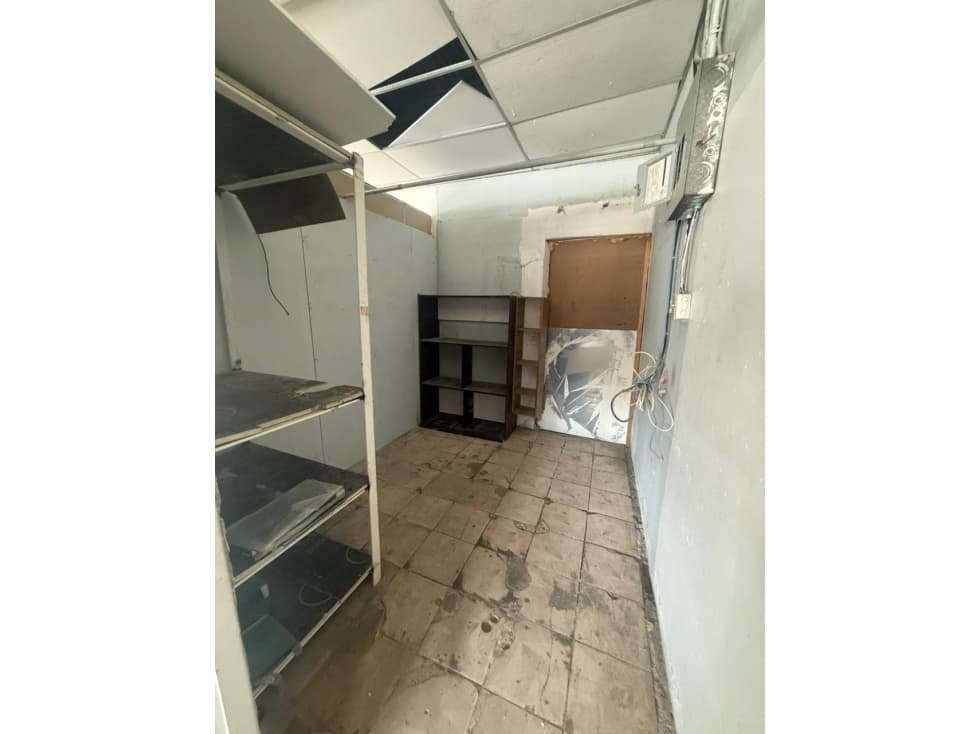 ALQUILER LOCAL PUEBLO NUEVO — foto 4
