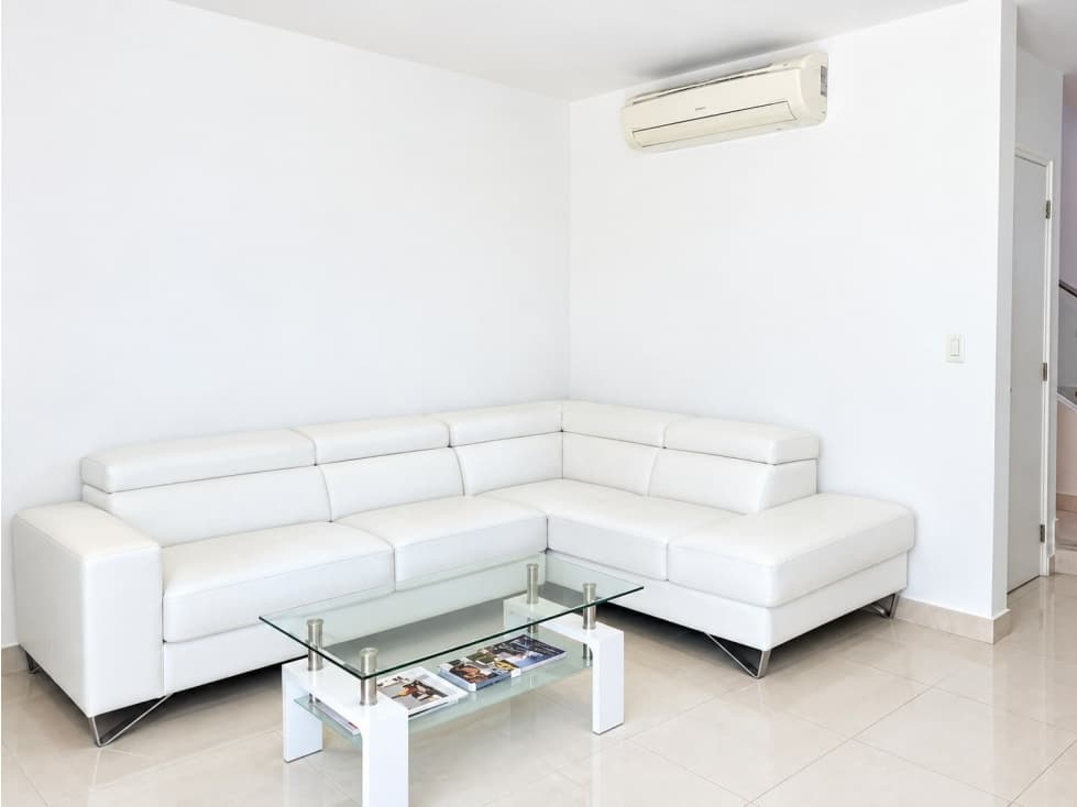 VENTA CASA VERSALLES AMOBLADA — foto 1