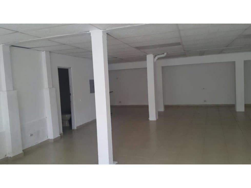 ALQUILER LOCAL PUEBLO NUEVO — foto 2