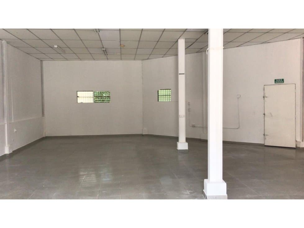 ALQUILER LOCAL PUEBLO NUEVO — foto 1