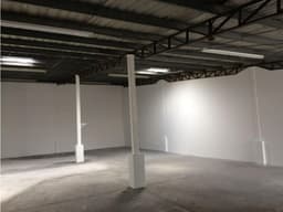 ALQUILO LOCAL COMERCIAL TRANSISTMICA