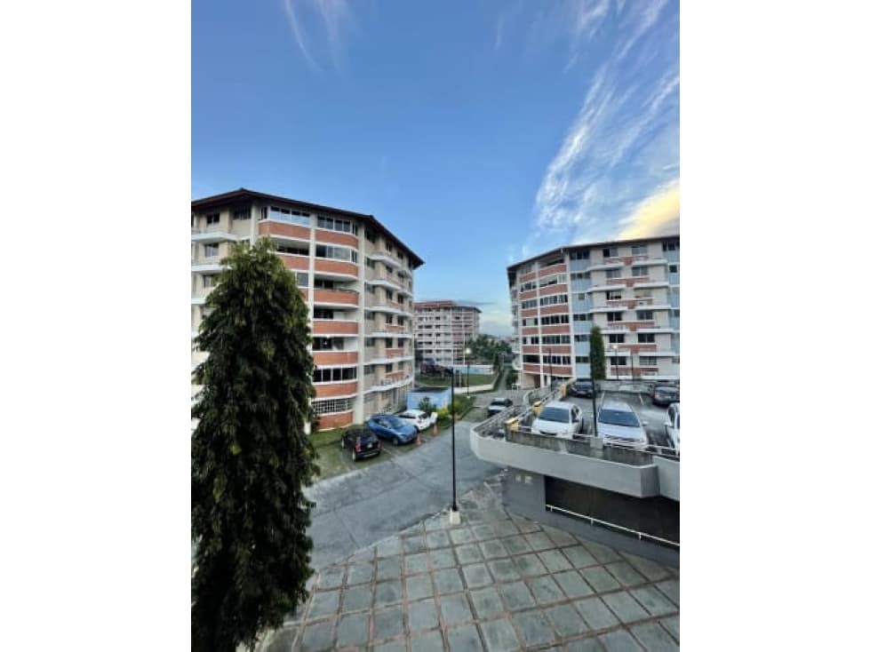 ALQUILER APARTAMENTO SEMI-AMOBLADO LLANO BONITO — foto 4