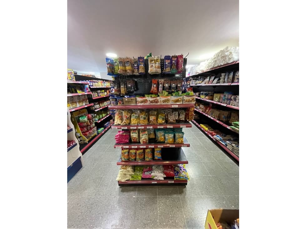 VENDO O ALQUILO MINIMARKET — foto 1