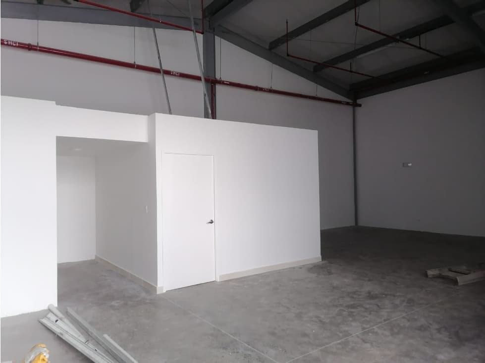 VENTA OFIBODEGA PANAMA VIEJO — foto 2