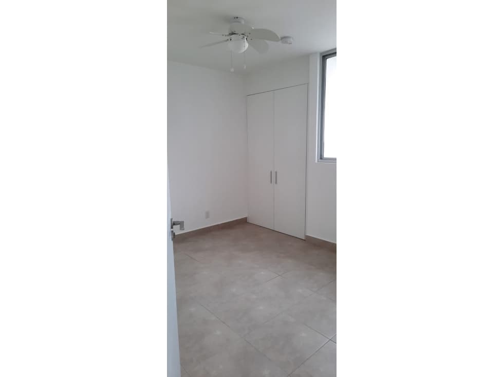 ALQUILER APARTAMENTO VIA ESPAÑA LINEA BLANCA — foto 3